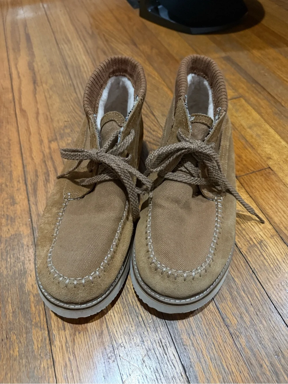 Sanuk Men's Cozy Vibe Primo Mid Boots Taupe Size 10